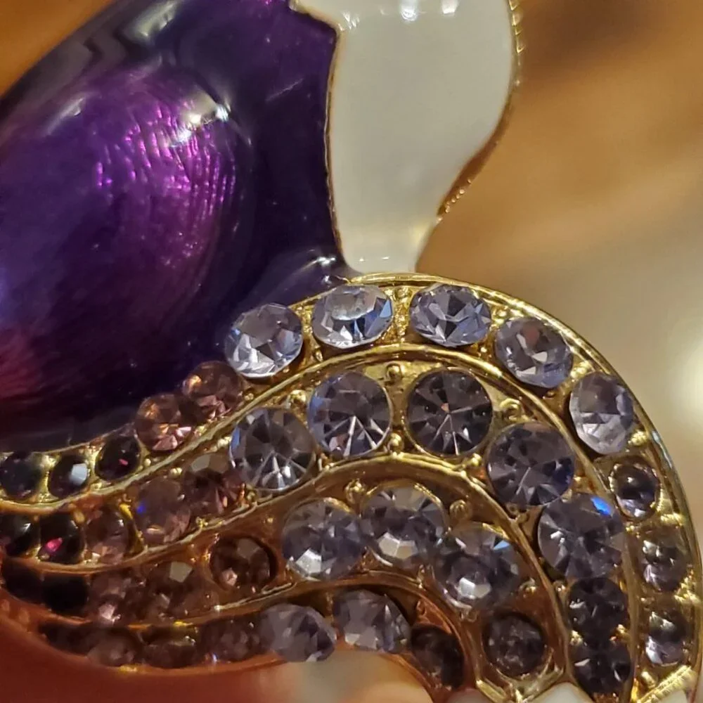 NWOT - Rhinestone Enamel Fox Brooches & 3D Floating Jewelry Display Case - Picture 3 of 11